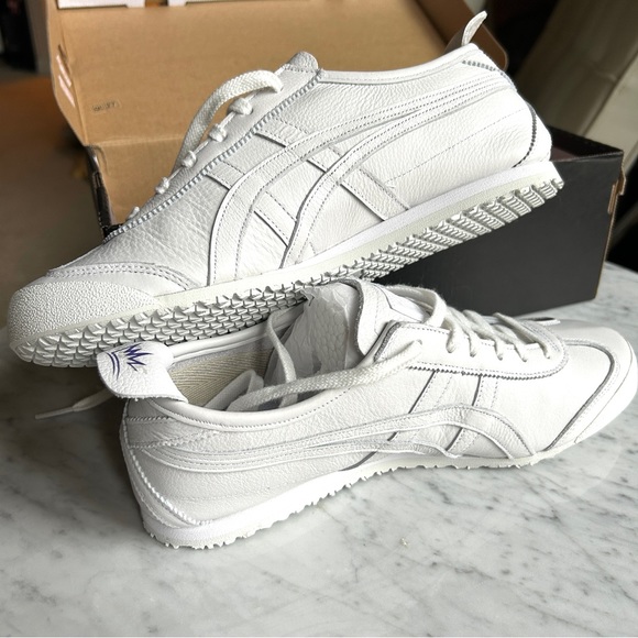 Onitsuka Tiger Limited Edition White Custom Sneakers Womens size 7 NWT - Picture 5 of 10